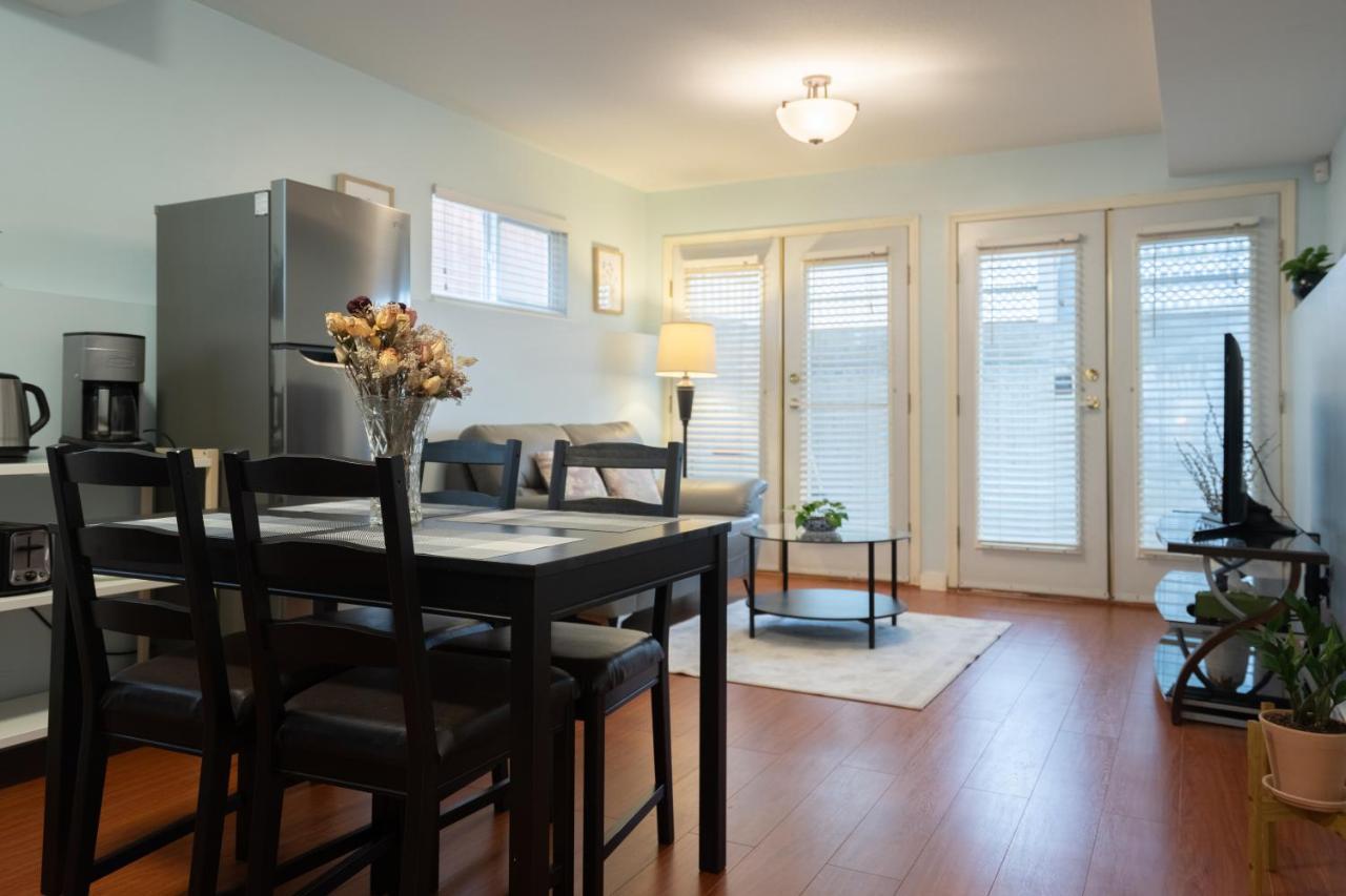 Lovely 1Br Secondary Suite With Separate Entrance Нью-Вестминстер Экстерьер фото